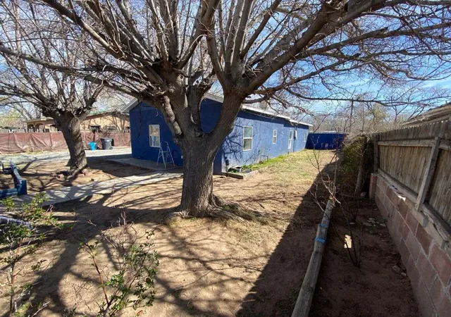 Photo 4 of Single family home for sale at 3022 Aaron Ct SW, Albuquerque, NM 87105 | MLS# 1105381 | Listing updated on 2026-08-26