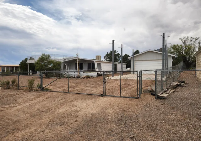 Homes for sale in Elephant Butte, NM | 102 Short Rd, Elephant Butte, NM 87935 | MLS# 1105399