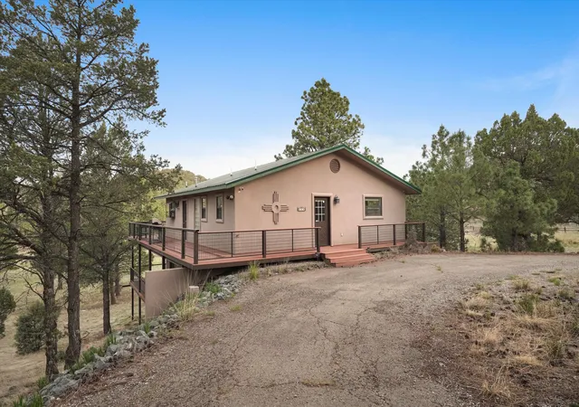 Photo 1 of Single family home for sale at 111 Country Ln, Alto, NM 88312 | MLS# 1105406 | Listing updated on 2026-08-07