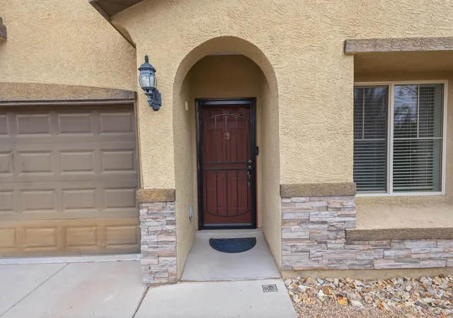 Photo 2 of Single family home for sale at 529 Loma Linda Loop Ne, Rio Rancho, NM 87124 | MLS# 1105430 | Listing updated on 2026-08-27