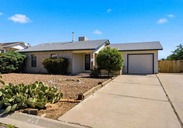 Homes for sale in Rio Rancho, NM | 4735 Gypsum Dr Ne, Rio Rancho, NM 87124 | MLS# 1105441