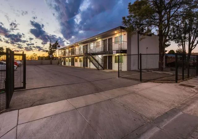 Photo 3 of Multi family home for sale at 433 Mesilla & 437 (4 Lots) St SE, Albuquerque, NM 87108 | MLS# 1105475 | Listing updated on 2026-07-22