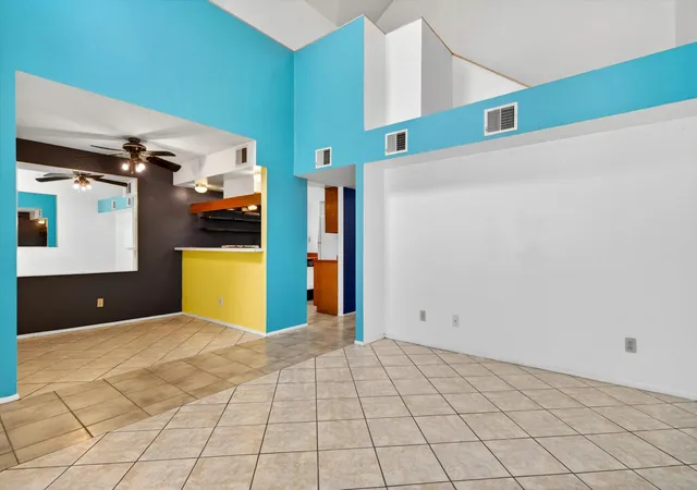 5th image of 708 Barelas Ct Sw, Albuquerque, NM 87102 | MLS# 1105492