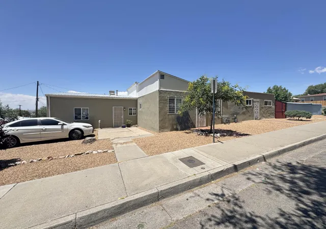 1st image of 511 Spruce St Se, Albuquerque, NM 87106 | MLS# 1105527