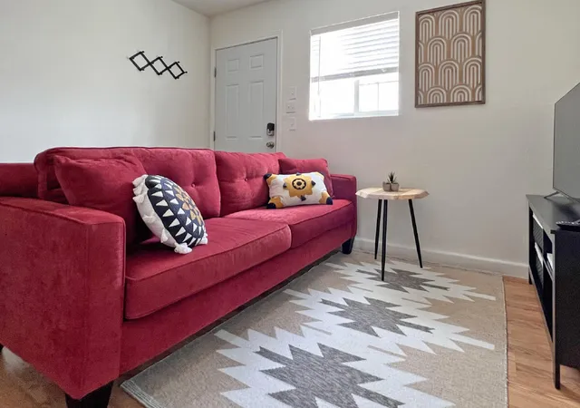 2nd image of 511 Spruce St Se, Albuquerque, NM 87106 | MLS# 1105527