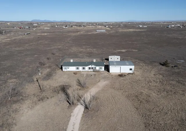 Photo 2 of Manufactured home for sale at 83 Marshall W Rd, Estancia, NM 87016 | MLS# 1105530 | Listing updated on 2026-08-27