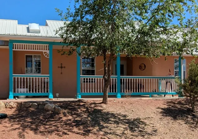 Homes for sale in Edgewood, NM | 9 Camino Collado, Edgewood, NM 87015 | MLS# 1105567