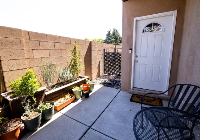 Homes for sale in Albuquerque, NM | 4236 Red Sun Dr Ne, Albuquerque, NM 87110 | MLS# 1105583