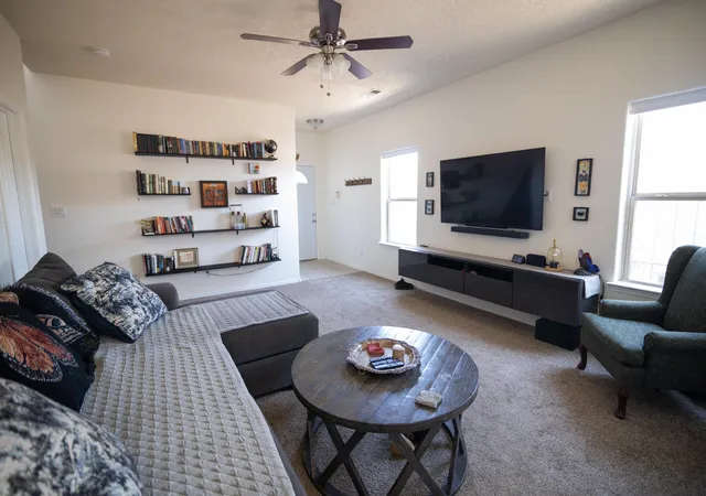 Homes for sale in Albuquerque, NM | 4236 Red Sun Dr Ne, Albuquerque, NM 87110 | MLS# 1105583