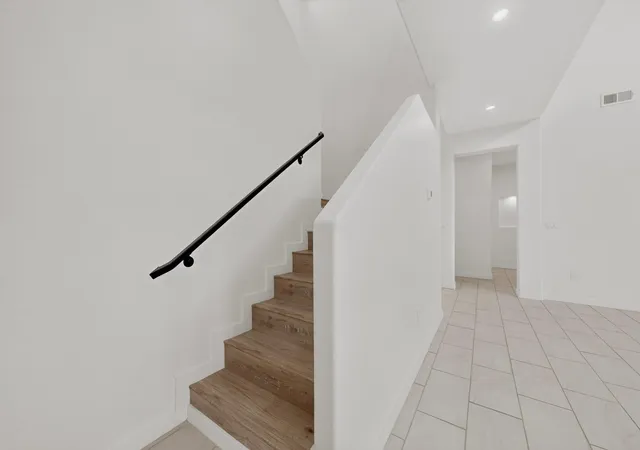 Photo 4 of Single family home for sale at 86 Rancho Pequenos Way NW, Albuquerque, NM 87107 | MLS# 1105635 | Listing updated on 2026-07-21