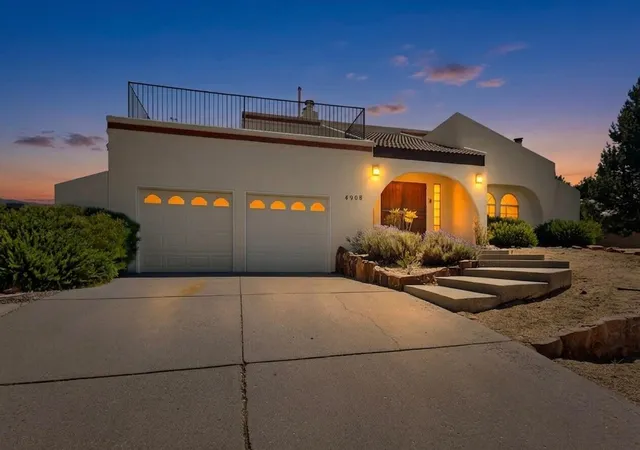 Photo 1 of Single family home for sale at 4908 Calle De Luna Ne, Albuquerque, NM 87111 | MLS# 1105639 | Listing updated on 2026-08-27