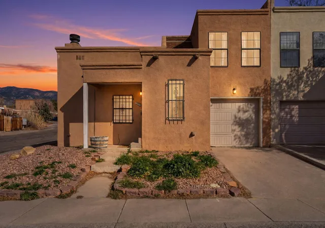 Photo 1 of Townhouse for sale at 836 Knox Ct Ne, Albuquerque, NM 87123 | MLS# 1105686 | Listing updated on 2026-08-17