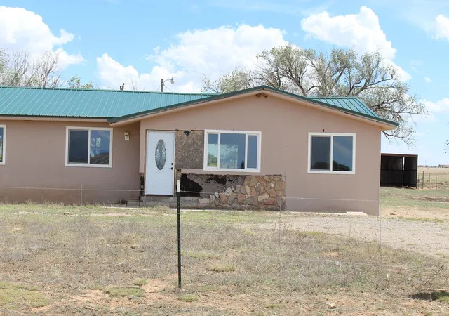 2nd image of 31 E Borachita Dr, Moriarty, NM 87035 | MLS# 1105702