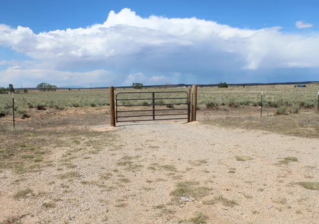 4th image of 31 E Borachita Dr, Moriarty, NM 87035 | MLS# 1105702