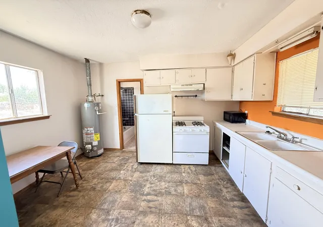 Photo 3 of Sale Pending at 325 W Church St, Socorro, NM 87801 | MLS# 1105719 | Listing updated on 2026-09-01