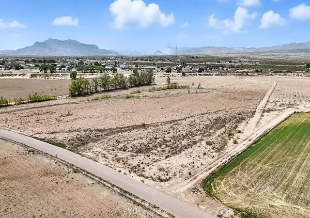 1st image of Many Trcts Olive Lane Lane, Lemitar, NM 87823 | MLS# 1105727