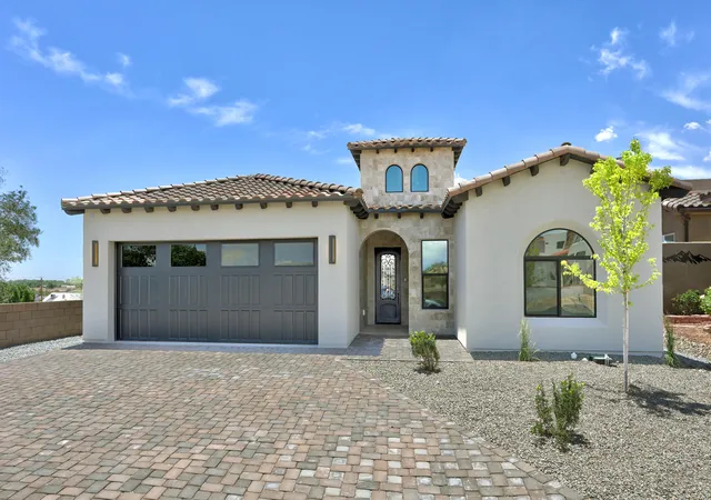 Photo 2 of Single family home for sale at 922 Nicholas Ct, Bernalillo, NM 87004 | MLS# 1105728 | Listing updated on 2026-09-01