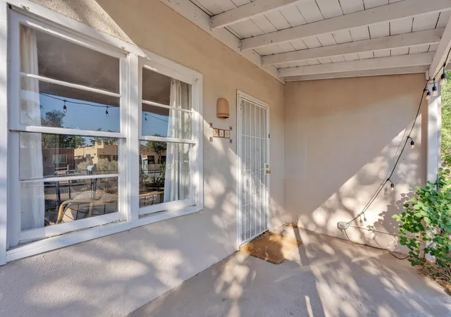 Homes for sale in Albuquerque, NM | 910 Headingly Ave Nw, Albuquerque, NM 87107 | MLS# 1105738