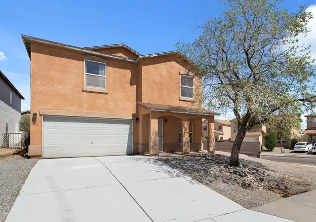 Photo 2 of Sale Pending at 2116 Hermosa Crk Dr Sw, Albuquerque, NM 87121 | MLS# 1105778 | Listing updated on 2026-08-07