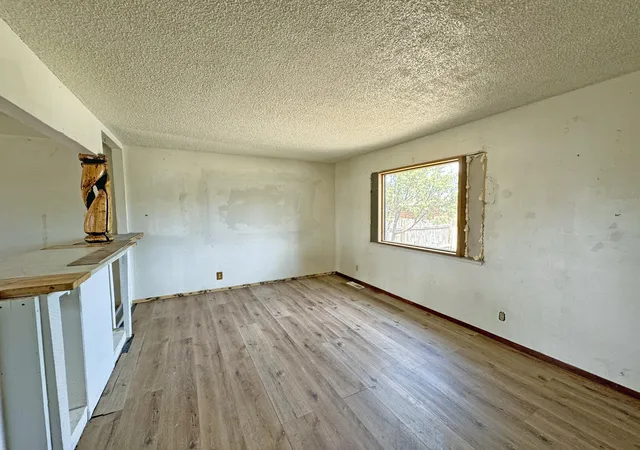 3rd image of 1009 Camino De La Serna, Taos, NM 87571 | MLS# 1105798