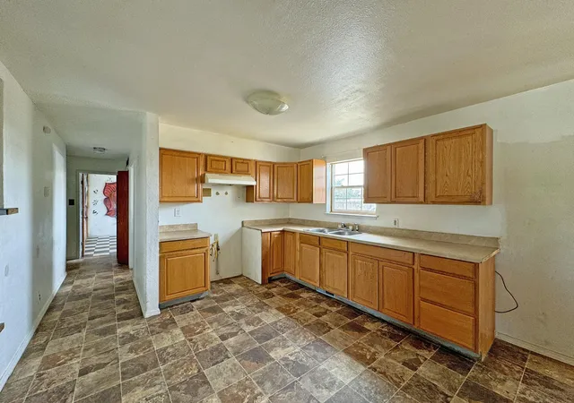 4th image of 1009 Camino De La Serna, Taos, NM 87571 | MLS# 1105798