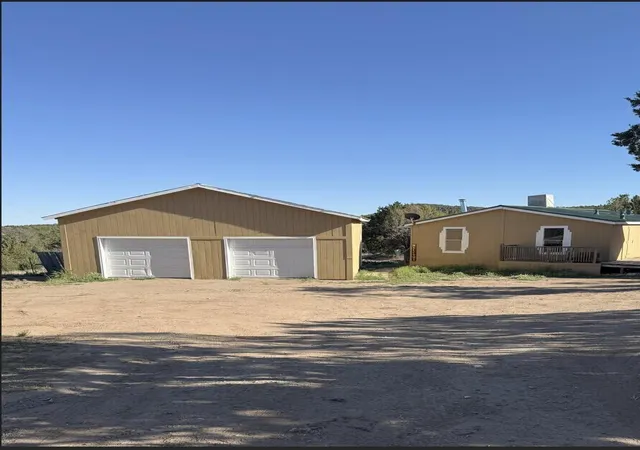 Photo 1 of Sale Pending at 192 Cedar Ln, Moriarty, NM 87035 | MLS# 1105822 | Listing updated on 2026-08-13