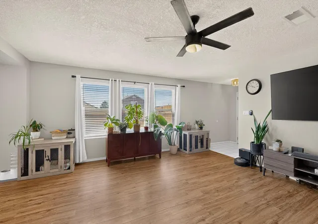 Photo 4 of Single family home for sale at 10700 Pinon Park Ct NW, Albuquerque, NM 87114 | MLS# 1105825 | Listing updated on 2026-09-01