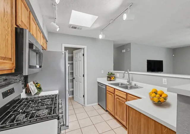 4th image of 4701 Morris St Ne #2304, Albuquerque, NM 87111 | MLS# 1105836