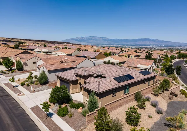 Photo 2 of Sale Pending at 2300 Chuckwalla Spring Trl Nw, Albuquerque, NM 87120 | MLS# 1105847 | Listing updated on 2026-08-27