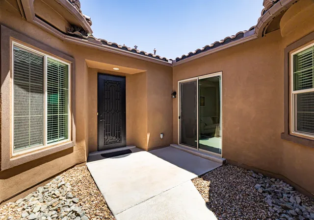 Photo 4 of Sale Pending at 2300 Chuckwalla Spring Trl NW, Albuquerque, NM 87120 | MLS# 1105847 | Listing updated on 2026-08-27