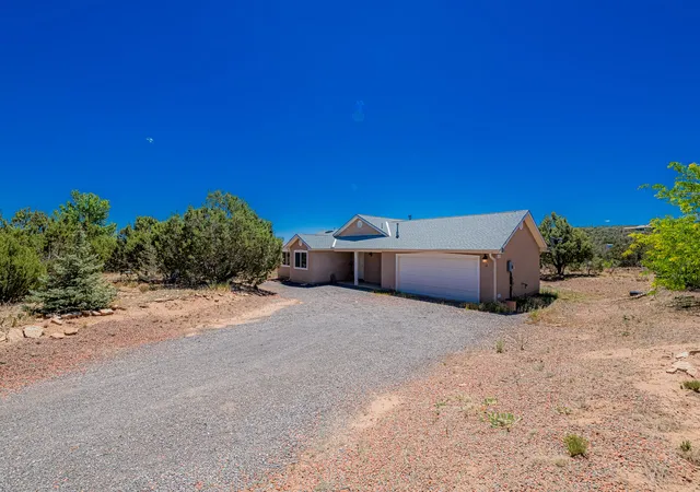 Photo 2 of Sale Pending at 18 Morgan Dr, Edgewood, NM 87015 | MLS# 1105856 | Listing updated on 2026-08-05