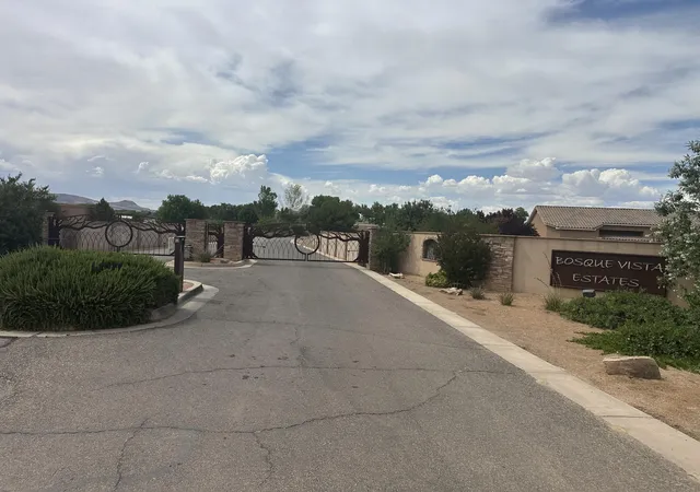 Homes for sale in Los Lunas, NM | 15 Leibel Ct, Los Lunas, NM 87031 | MLS# 1105869