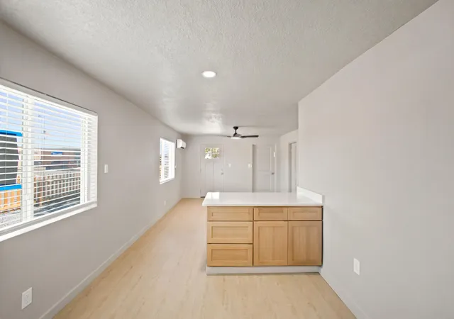 2nd image of 501 Veranda Rd Nw, Albuquerque, NM 87107 | MLS# 1105891
