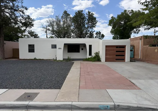 Photo 1 of Single family home for sale at 3017 Frontier Ave Ne, Albuquerque, NM 87106 | MLS# 1105898 | Listing updated on 2026-07-21