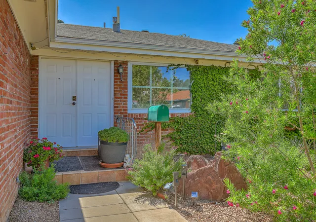 Photo 3 of Single family home for sale at 2905 San Pablo St Ne, Albuquerque, NM 87110 | MLS# 1105906 | Listing updated on 2026-08-29