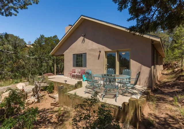 Photo 3 of Sale Pending at 20 Torres Trl, Tijeras, NM 87059 | MLS# 1105909 | Listing updated on 2026-08-19