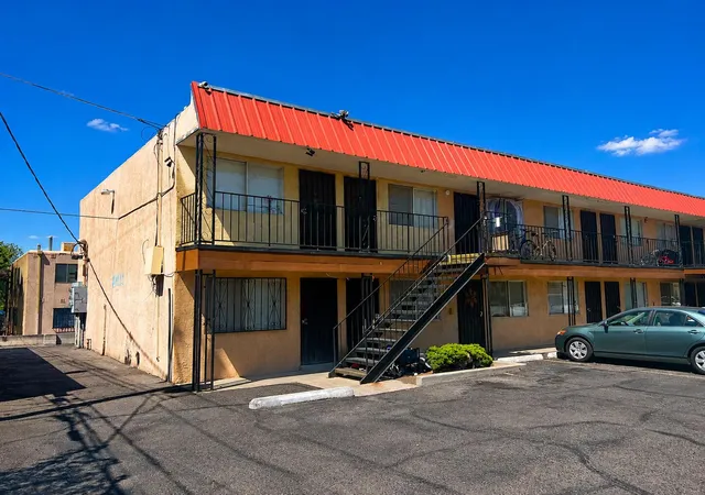 Photo 3 of Multi family home for sale at 613 Mesilla St Se, Albuquerque, NM 87108 | MLS# 1105932 | Listing updated on 2026-08-04