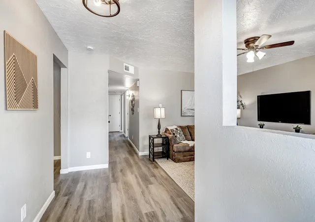 Photo 3 of Sale Pending at 212 Jane St Ne, Albuquerque, NM 87123 | MLS# 1105950 | Listing updated on 2026-08-26