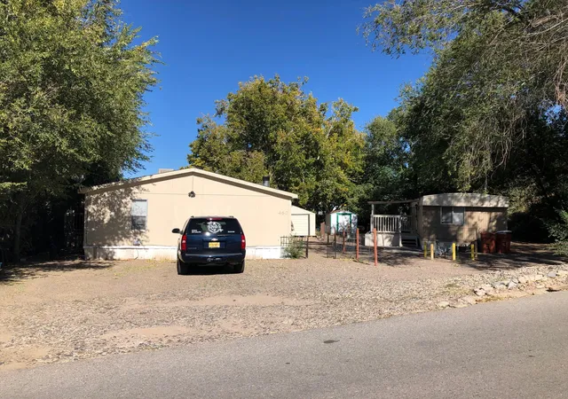 3rd image of 460-466 Richardson Dr, Bernalillo, NM 87004 | MLS# 1105962