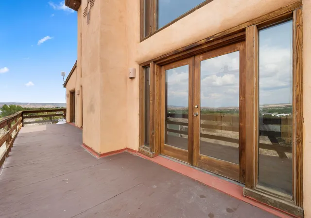 Photo 5 of Single family home for sale at 10 New Mexico State Rd 233, Medanales, NM 87548 | MLS# 1105979 | Listing updated on 2026-08-11