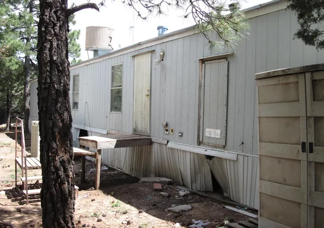 Photo 3 of Manufactured home for sale at 10 Mallard Dr, Tijeras, NM 87059 | MLS# 1105988 | Listing updated on 2026-07-21
