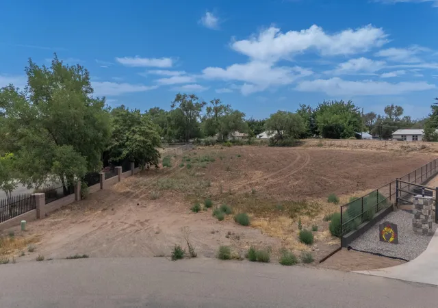 Homes for sale in Bosque Farms, NM | 0 Los Pinos Rd, Bosque Farms, NM 87068 | MLS# 1106039