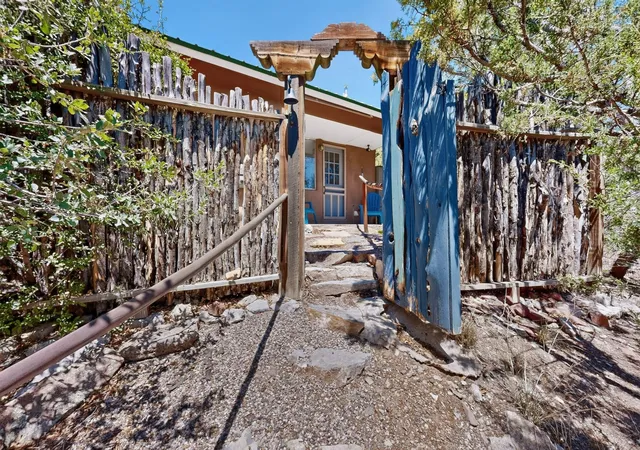 Photo 3 of Sale Pending at 21 Ojitos Pl, Jemez Springs, NM 87025 | MLS# 1106065 | Listing updated on 2026-08-27
