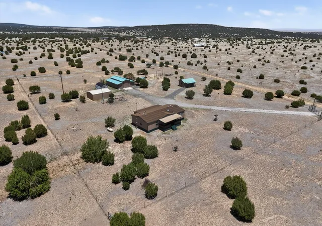 Photo 3 of Manufactured home for sale at 8860 State Hwy 55, Estancia, NM 87016 | MLS# 1106085 | Listing updated on 2026-07-27