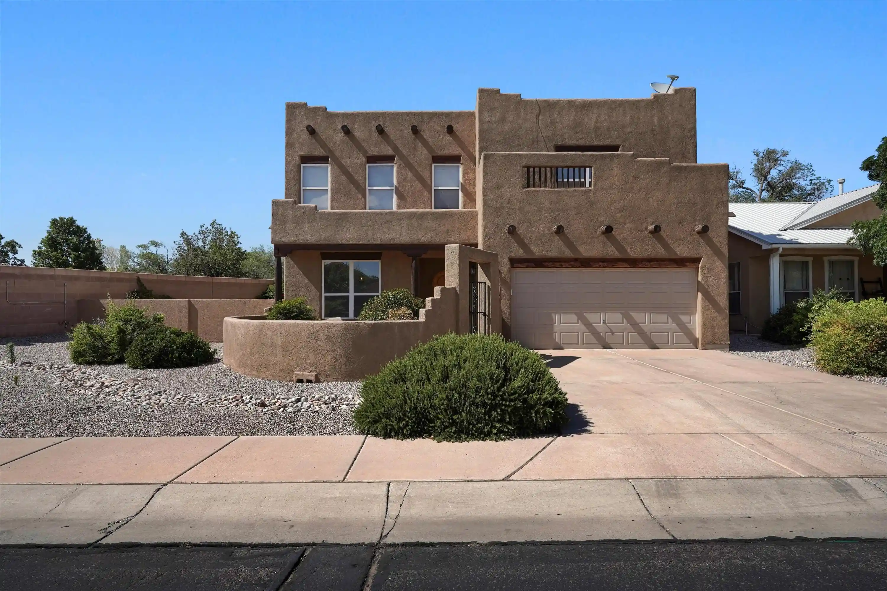 Photo 1 of Sale Pending at 2009 Allegretto Trl Nw, Albuquerque, NM 87104 | MLS# 1106124 | Listing updated on 2026-10-21