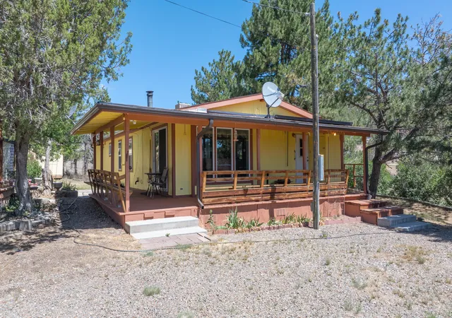Homes for sale in Edgewood, NM | 3 Evergreen Rd Ln, Edgewood, NM 87015 | MLS# 1106133
