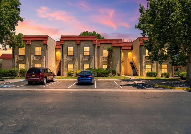 1st image of 827 Country Club Dr Se #APT 2B, Rio Rancho, NM 87124 | MLS# 1106140