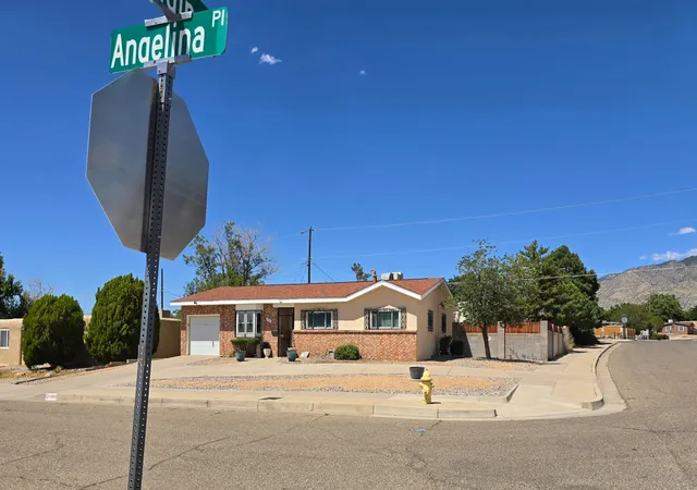 Homes for sale in Albuquerque, NM | 11541 Angelina Pl Ne, Albuquerque, NM 87123 | MLS# 1106180