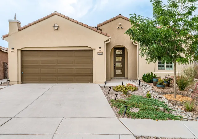 Homes for sale in Albuquerque, NM | 1600 Willow Canyon Trl Nw, Albuquerque, NM 87120 | MLS# 1106181
