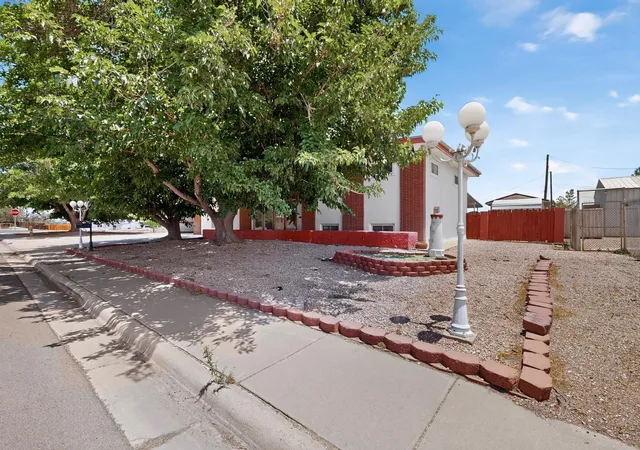 Photo 3 of Single family home for sale at 804 Franklin St, Socorro, NM 87801 | MLS# 1106214 | Listing updated on 2026-08-07